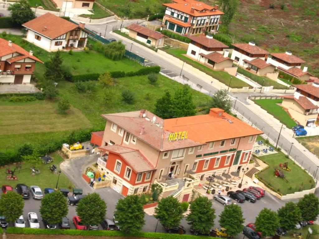 Hotel Erreka Güeñes Esterno foto